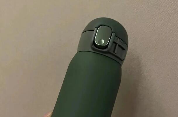 不锈钢真空保温杯多少钱?保温杯材质决定其价格