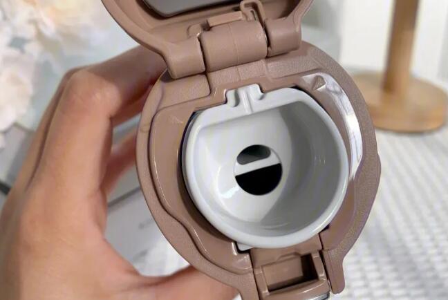 你是否还在喝饮水机里的千滚水 你是否还在喝饮水机里的千滚水