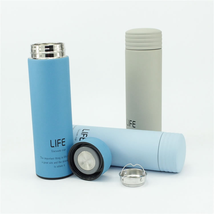 你和更年期只差一个保温杯泡枸杞的距离 你和更年期只差一个保温杯泡枸杞的距离