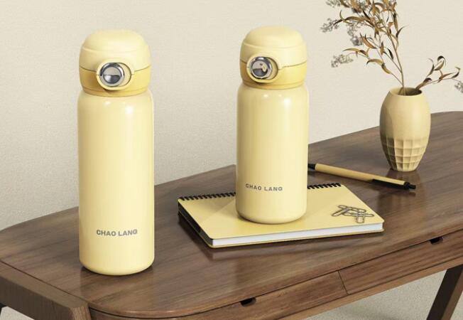 新真空保温杯在使用前的注意事项